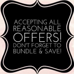 💗Accepting All Reasonable Offers💗